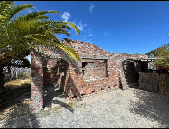 318M² VACANT LAND FOR SALE IN ELECTRIC CITY
